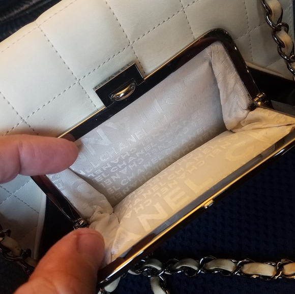 SOLD@!. Chanel Chocolate Bar Kiss Handbag - Picture 4 of 15